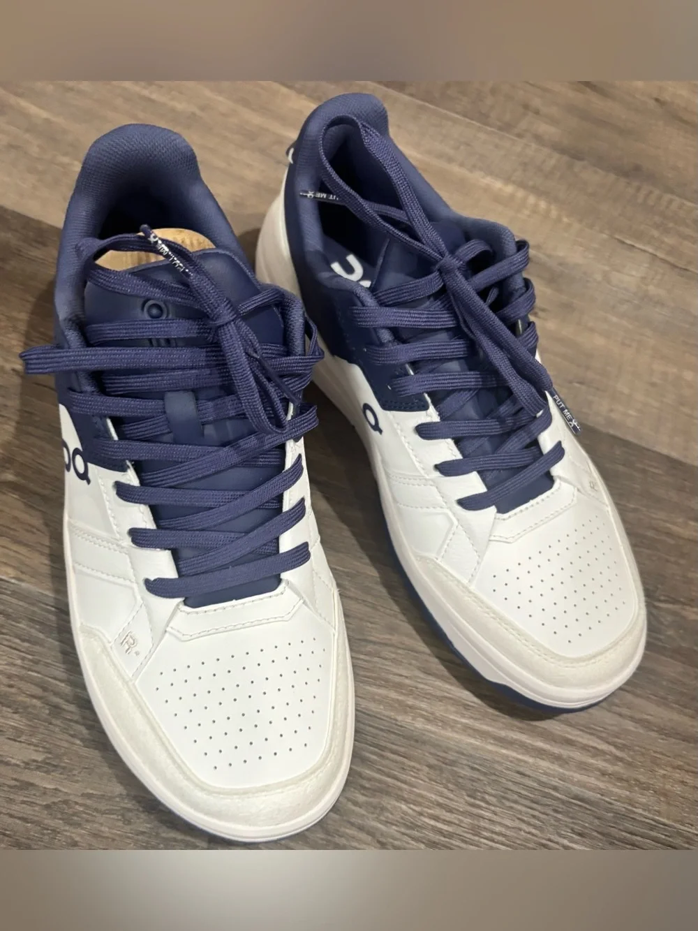 NIB On Cloud Running The Roger Clubhouse White Acai Men’s 7.5 Women’s 9 Tennis - Picture 2 of 13